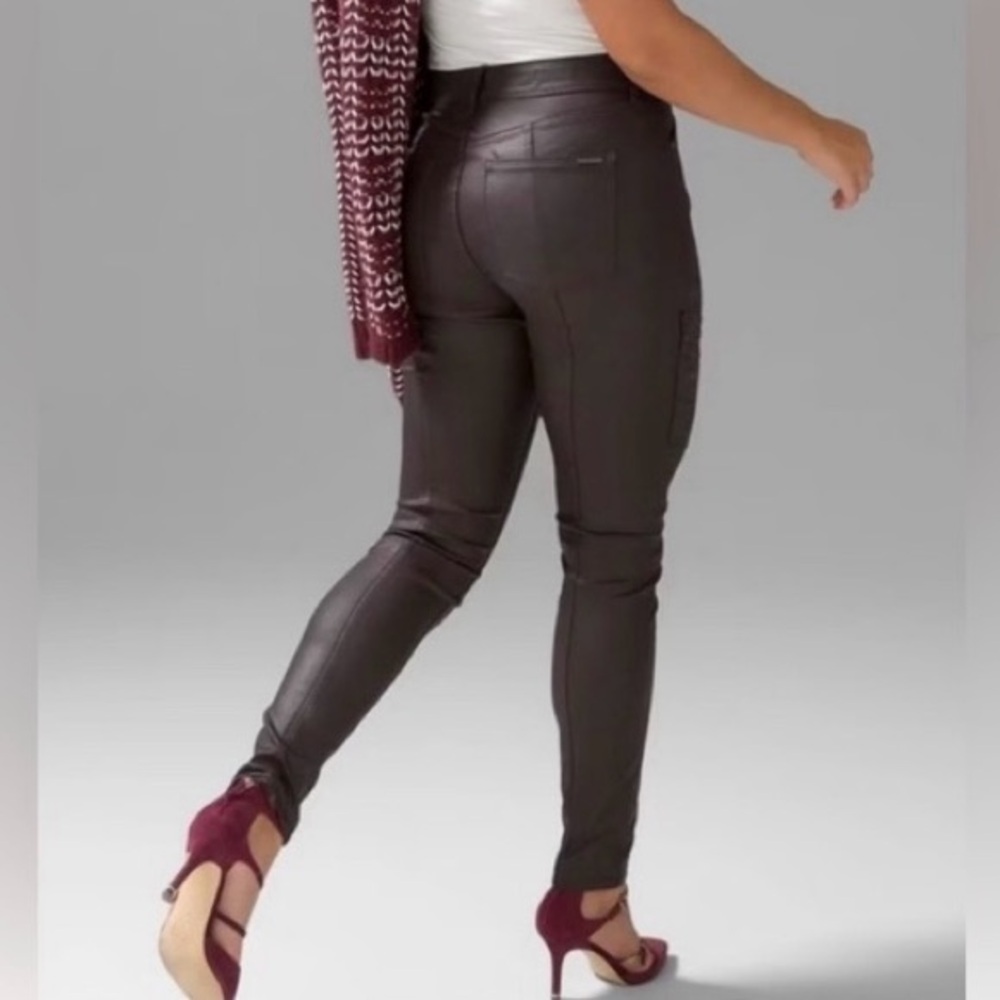 Sale! Stylish Skinny Fit Black Moto-Style Leather Pants, WHBM size 2 - Picture 2 of 16